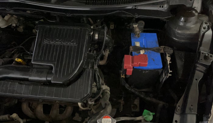 2016 Maruti Swift VXI, Petrol, Manual, 67,154 km, Engine View - Left