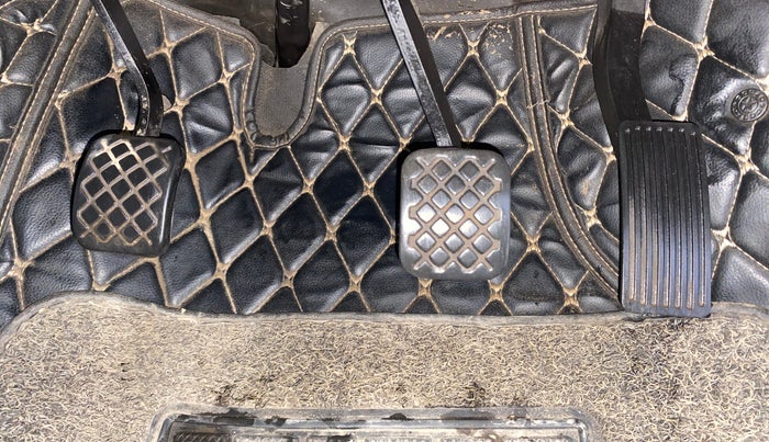 2021 MG HECTOR PLUS SELECT 2.0 DIESEL TURBO MT 7-STR, Diesel, Manual, 72,419 km, Pedals