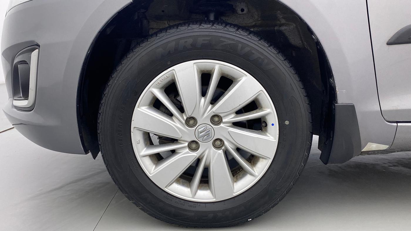 2017 Maruti Swift ZXI D, Petrol, Manual, 51,579 km, Left Front Wheel
