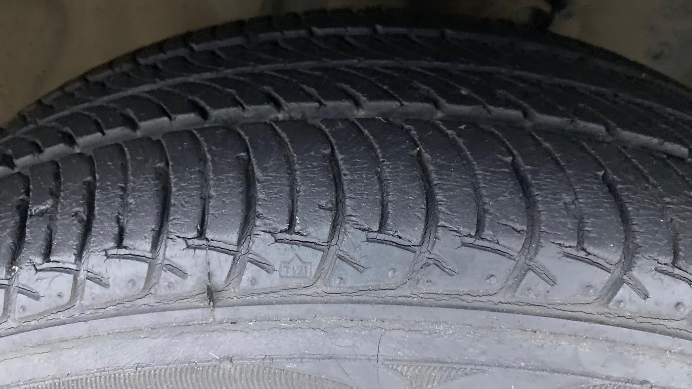 2018 Nissan Micra XL CVT (PETROL), Petrol, Automatic, 28,645 km, Right Front Tyre Tread
