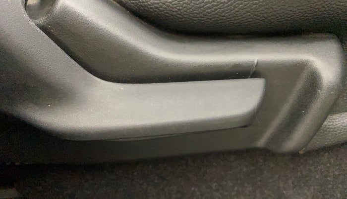 2018 Maruti IGNIS SIGMA 1.2, Petrol, Manual, 34,148 km, Driver Side Adjustment Panel