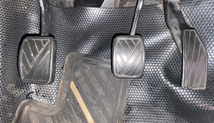 2018 Maruti IGNIS SIGMA 1.2, Petrol, Manual, 34,148 km, Pedals