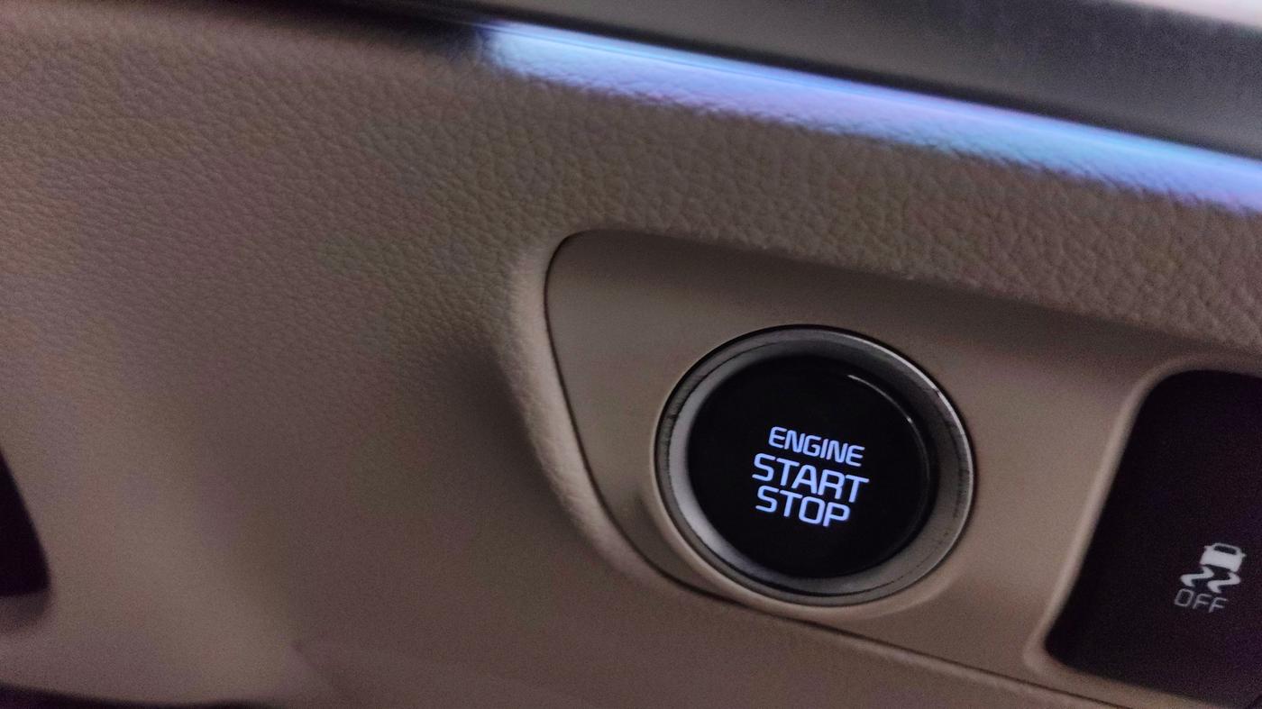 2022 KIA CARENS LUXURY PLUS 1.5 DIESEL AT 7 STR, Diesel, Automatic, 1,07,572 km, Keyless Start/ Stop Button
