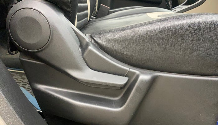 2021 Maruti New Wagon-R VXI (O) 1.2 AMT, Petrol, Automatic, 36,654 km, Driver Side Adjustment Panel