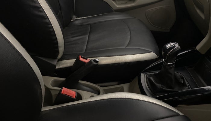 2014 Ford Ecosport TREND 1.5L PETROL, Petrol, Manual, 70,264 km, Gear Lever