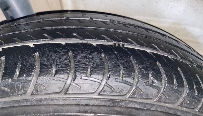 2019 Maruti New Wagon-R VXI 1.2, Petrol, Manual, 44,150 km, Right Rear Tyre Tread