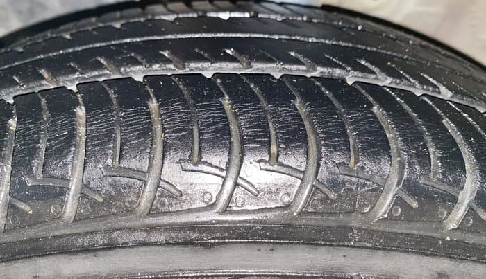 2019 Maruti New Wagon-R VXI 1.2, Petrol, Manual, 44,150 km, Left Front Tyre Tread