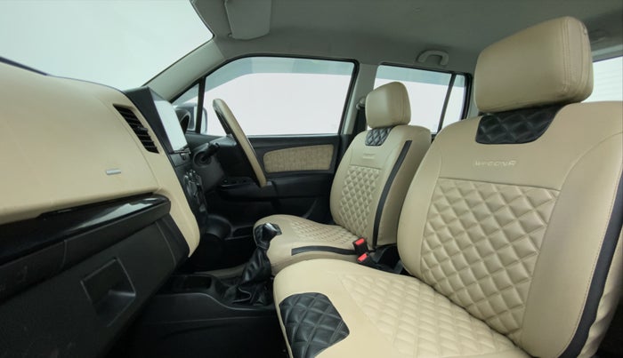 2018 Maruti Wagon R 1.0 VXI, Petrol, Manual, 48,773 km, Right Side Front Door Cabin