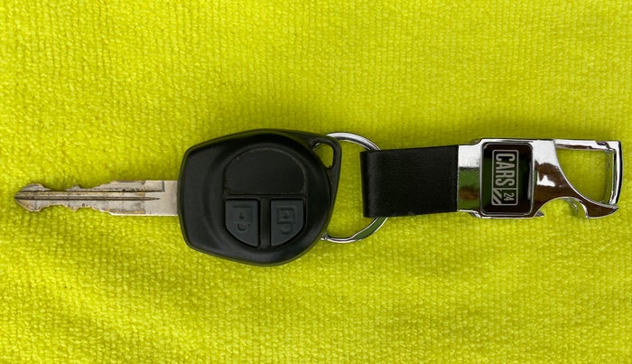 2018 Maruti Wagon R 1.0 VXI, Petrol, Manual, 48,773 km, Key Close Up