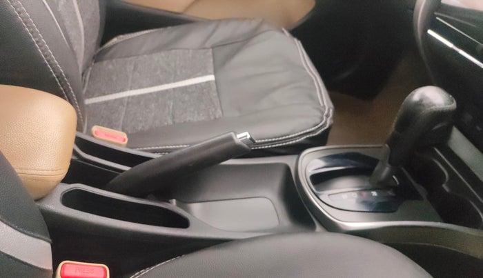 2015 Honda City 1.5L I-VTEC VX CVT, Petrol, Automatic, 1,05,614 km, Gear Lever