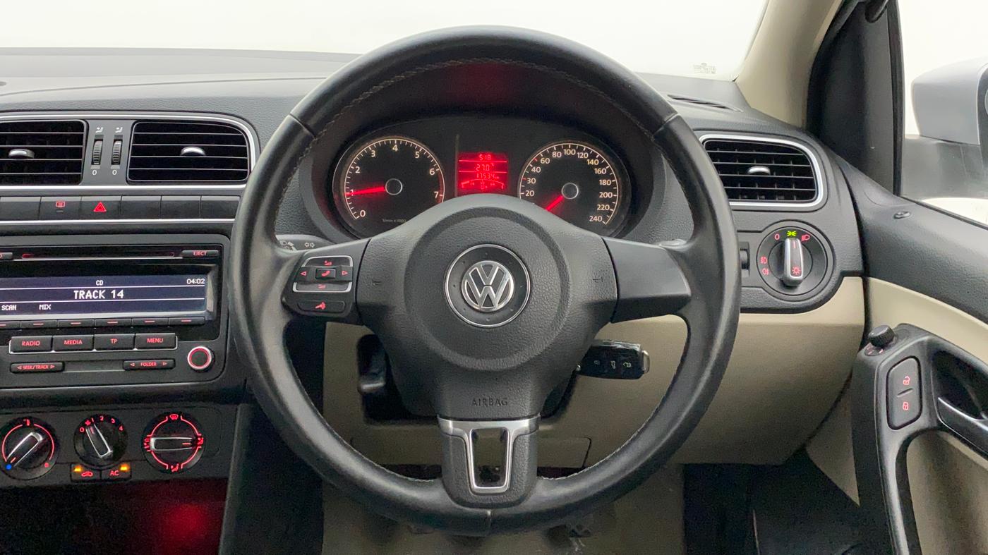 2013 Volkswagen Polo HIGHLINE1.2L, Petrol, Manual, 17,504 km, Steering Wheel Close Up