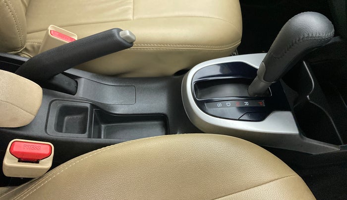 2022 Honda Jazz 1.2L I-VTEC VX CVT, Petrol, Automatic, 11,365 km, Gear Lever