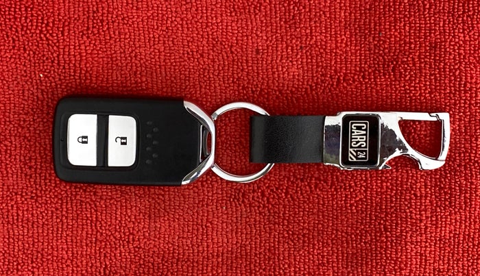 2022 Honda Jazz 1.2L I-VTEC VX CVT, Petrol, Automatic, 11,365 km, Key Close Up