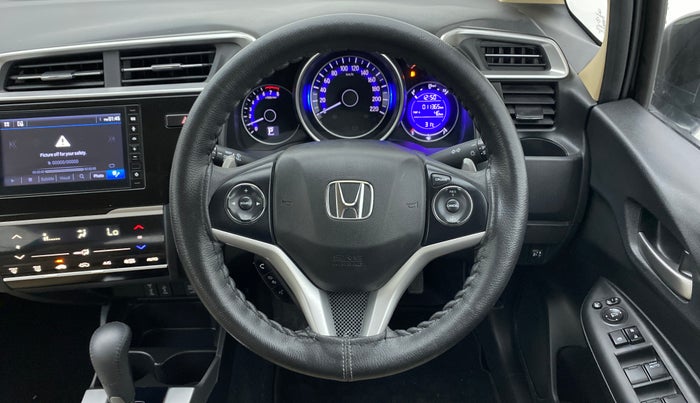 2022 Honda Jazz 1.2L I-VTEC VX CVT, Petrol, Automatic, 11,365 km, Steering Wheel Close Up