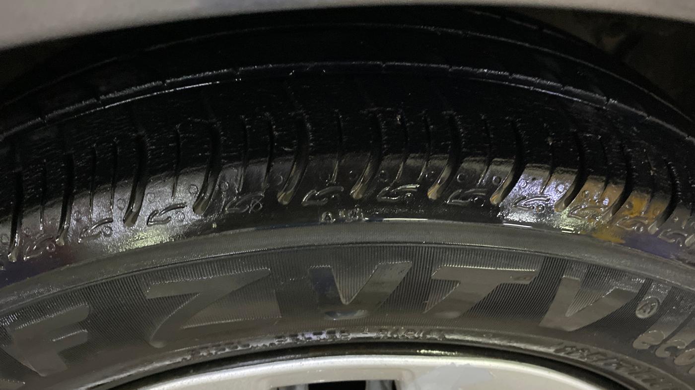 2018 Hyundai Xcent E+, Petrol, Manual, 60,248 km, Right Front Tyre Tread