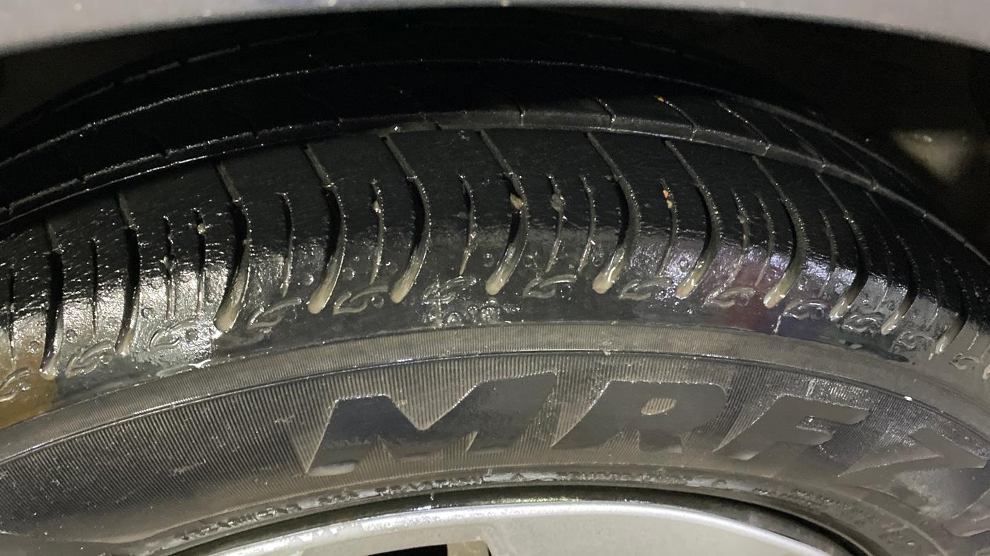 2018 Hyundai Xcent E+, Petrol, Manual, 60,248 km, Left Front Tyre Tread