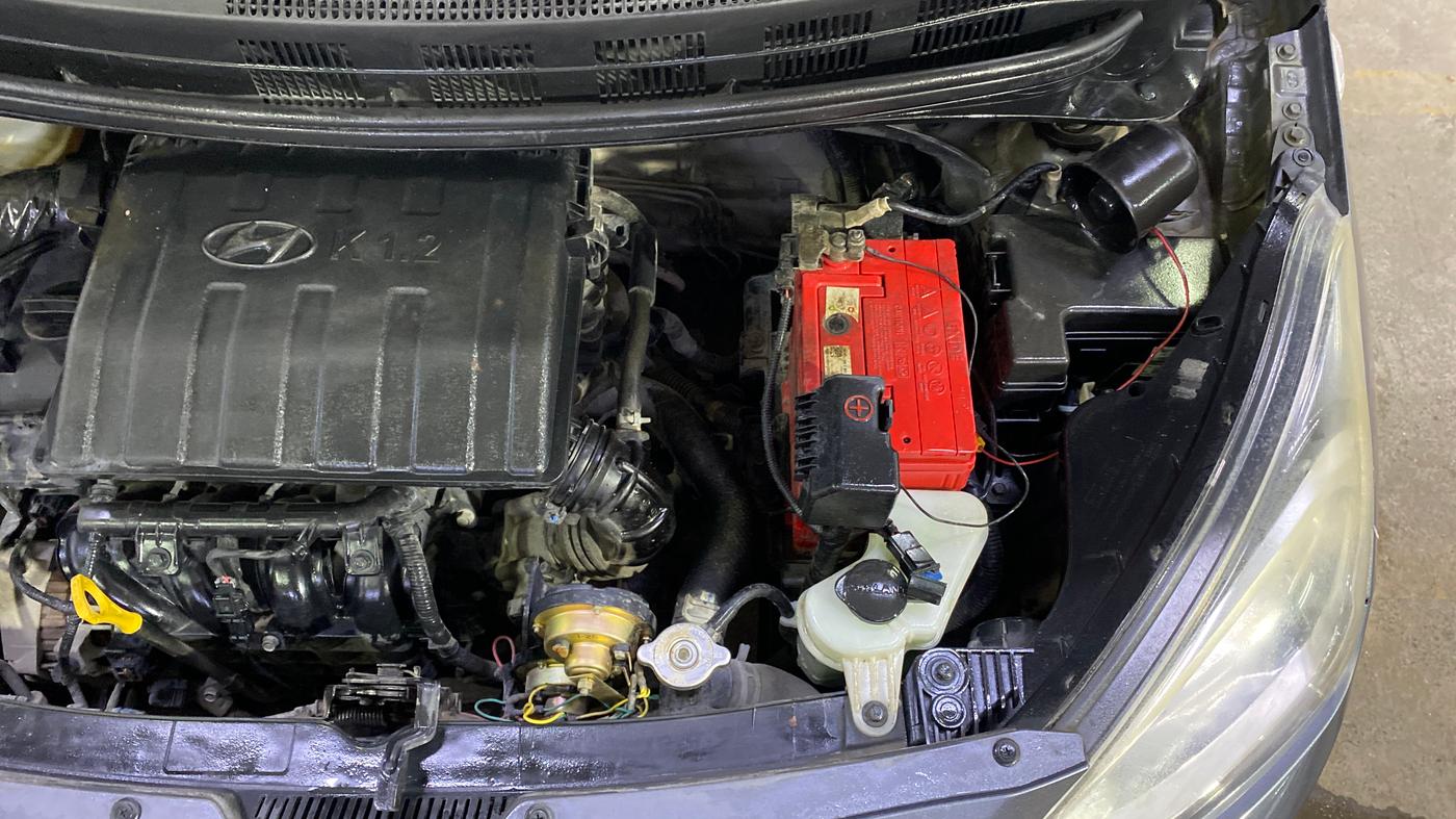 2018 Hyundai Xcent E+, Petrol, Manual, 60,248 km, Engine View - Left