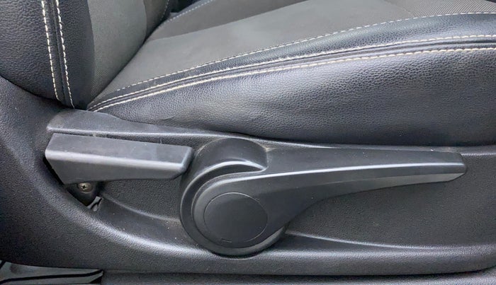 2018 Tata TIGOR XZ PLUS PETROL, Petrol, Manual, 29,154 km, Driver Side Adjustment Panel