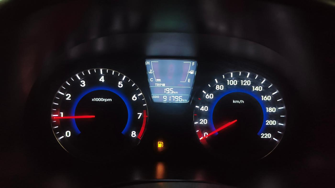 2014 Hyundai Verna FLUIDIC 1.6 VTVT SX, Petrol, Manual, 92,199 km, Odometer Image