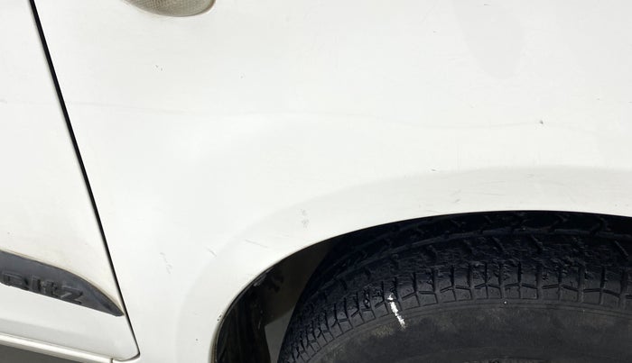 2011 Maruti Ritz LXI, Petrol, Manual, 42,484 km, Right fender - Slightly dented
