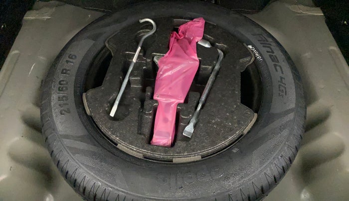 2021 Toyota URBAN CRUISER PREMIUM GRADE AT, Petrol, Automatic, 23,766 km, Spare Tyre