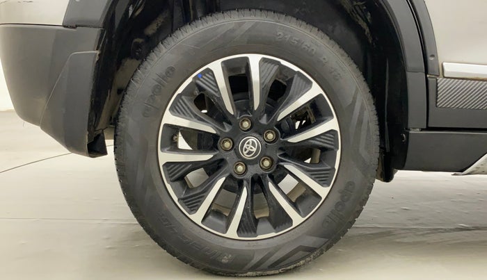 2021 Toyota URBAN CRUISER PREMIUM GRADE AT, Petrol, Automatic, 23,766 km, Right Rear Wheel