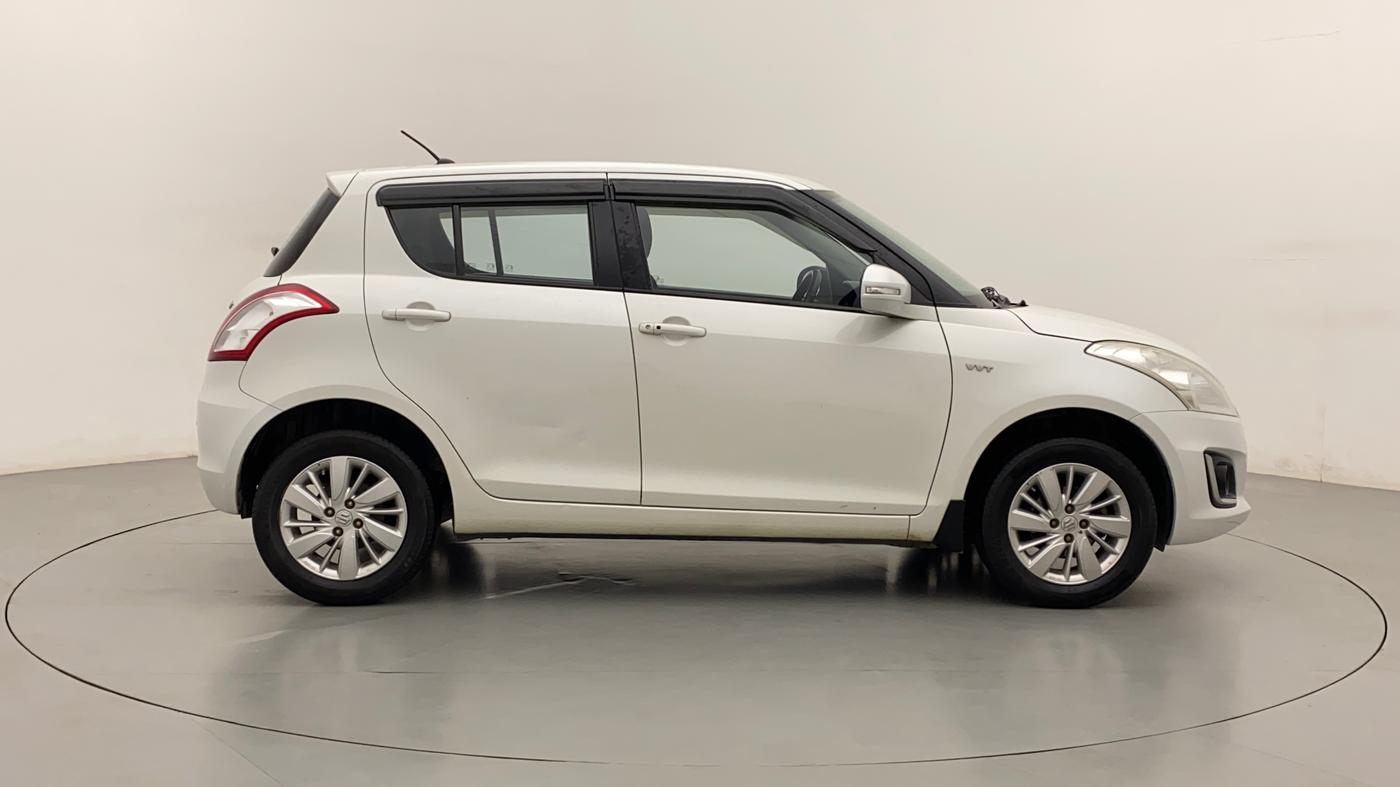 2017 Maruti Swift ZXI, Petrol, Manual, 1,18,753 km, Right Side View