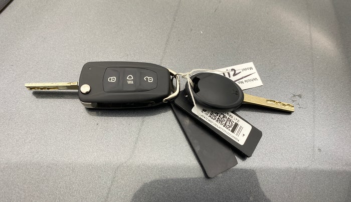 2023 Tata Tiago XTA PETROL, Petrol, Automatic, 15,985 km, Key Close Up