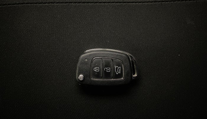 2021 Hyundai NEW I20 SPORTZ 1.2 AT, Petrol, Automatic, 21,650 km, Key Close Up