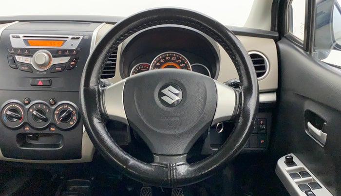 2016 Maruti Wagon R 1.0 VXI OPT, Petrol, Manual, 46,243 km, Steering Wheel Close Up