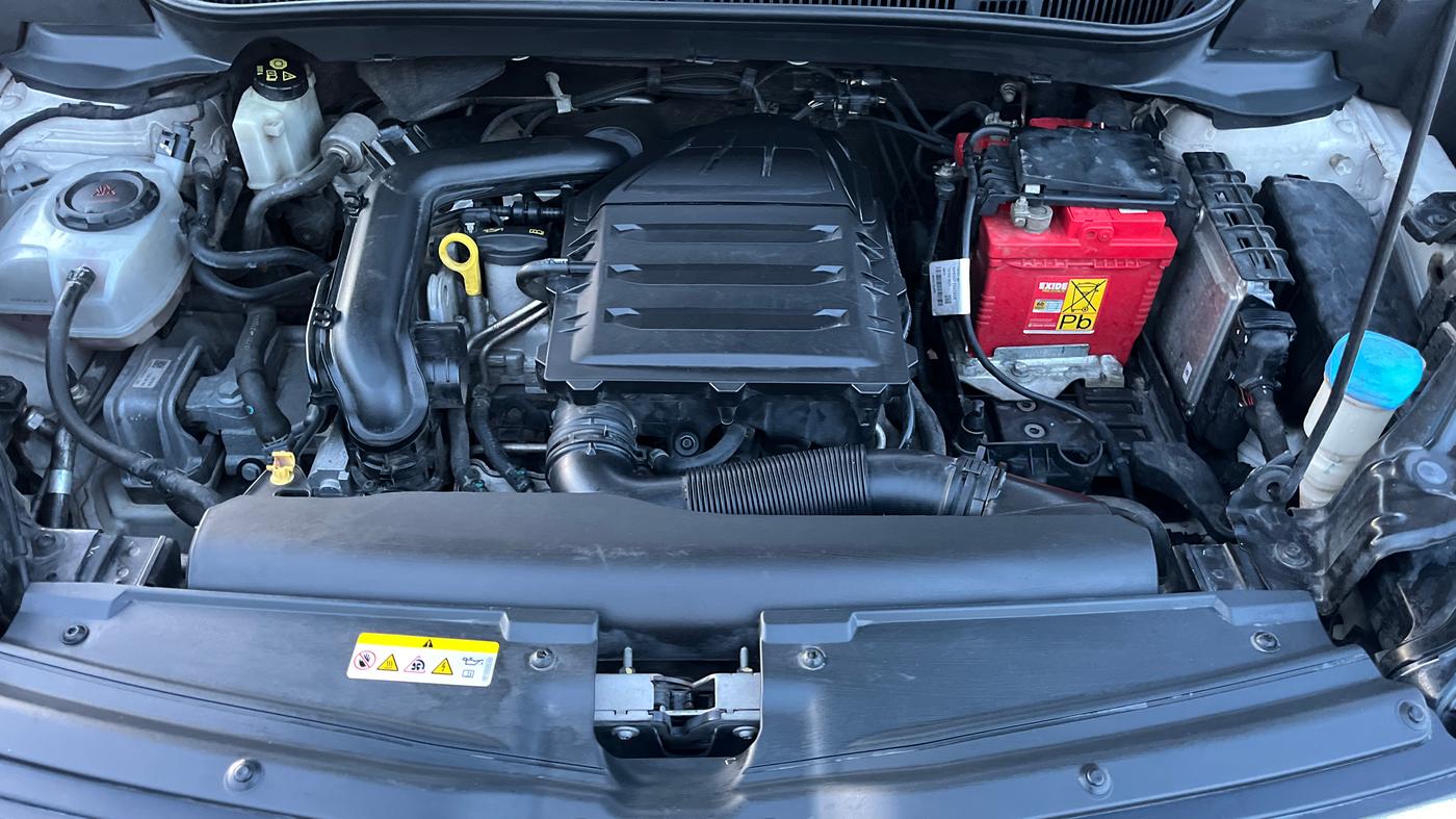 2021 Skoda KUSHAQ AMBITION 1.0L TSI AT, Petrol, Automatic, 91,579 km, Engine View