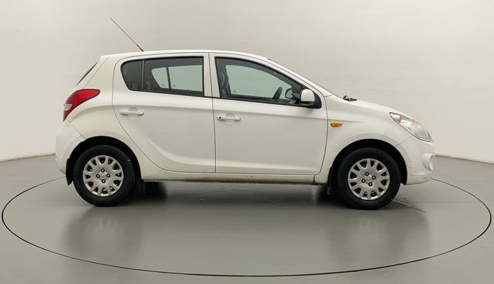 2010 Hyundai i20 MAGNA (O) 1.2, Petrol, Manual, 66,190 km, Right Side View