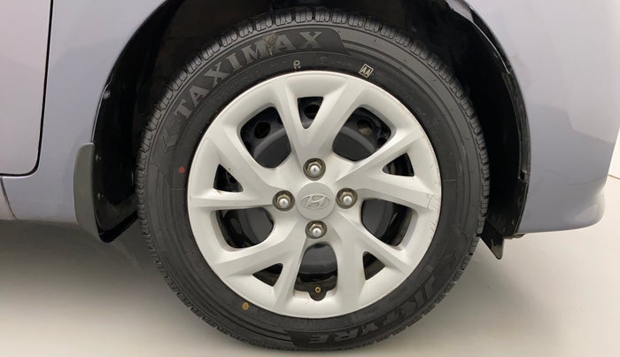 2017 Hyundai Grand i10 MAGNA 1.2 VTVT, Petrol, Manual, 41,356 km, Right Front Wheel