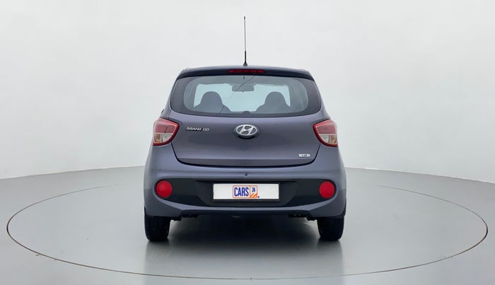 2017 Hyundai Grand i10 MAGNA 1.2 VTVT, Petrol, Manual, 41,356 km, Back/Rear