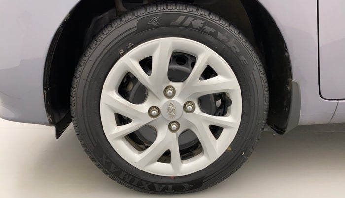 2017 Hyundai Grand i10 MAGNA 1.2 VTVT, Petrol, Manual, 41,356 km, Left Front Wheel