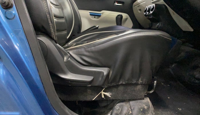 2018 Maruti IGNIS DELTA 1.2, Petrol, Manual, 6,239 km, Driver Side Adjustment Panel