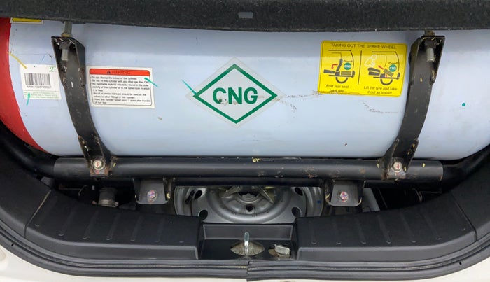 2017 Maruti Wagon R 1.0 LXI CNG, CNG, Manual, 39,558 km, Boot Inside