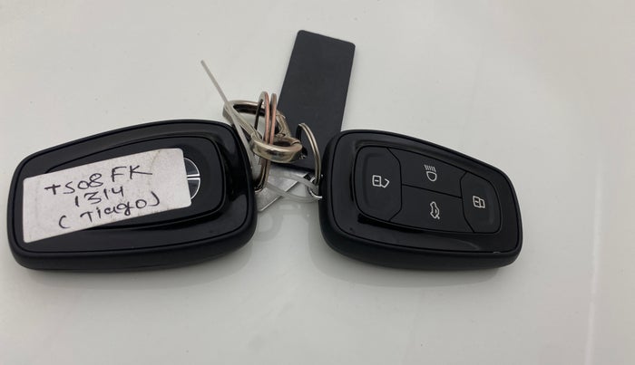 2023 Tata TIAGO NRG XZ AMT, Petrol, Automatic, 12,218 km, Key Close Up