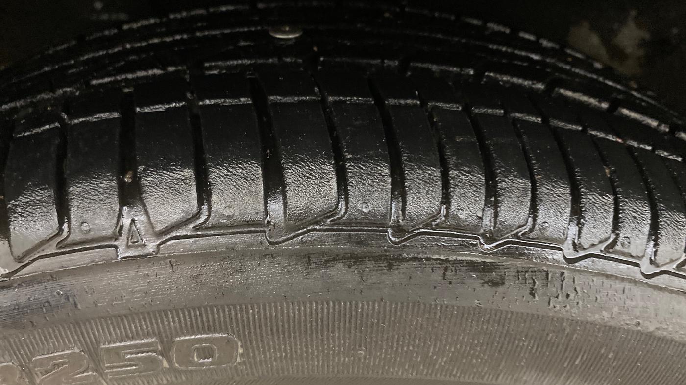 2023 Tata TIAGO NRG XZ AMT, Petrol, Automatic, 12,218 km, Right Rear Tyre Tread