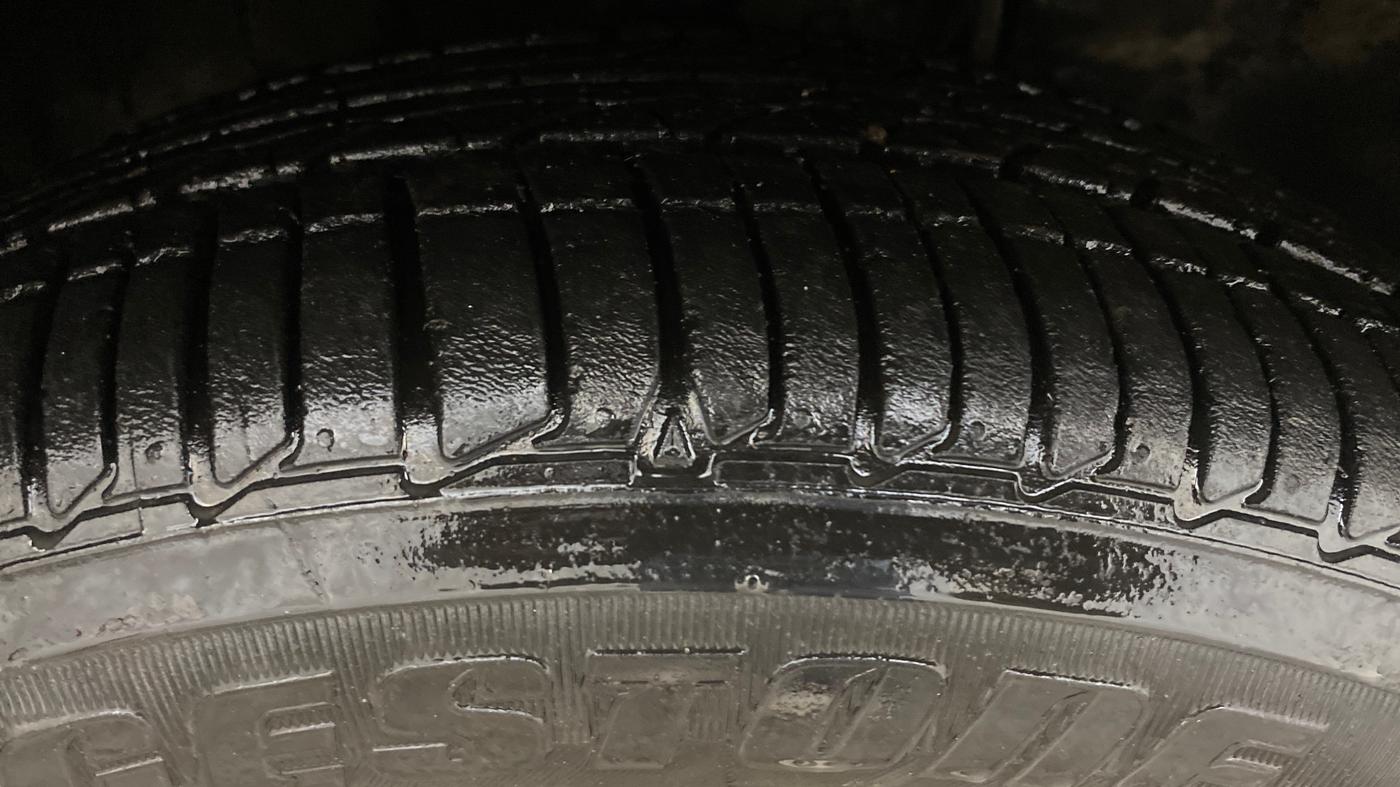 2023 Tata TIAGO NRG XZ AMT, Petrol, Automatic, 12,218 km, Right Front Tyre Tread