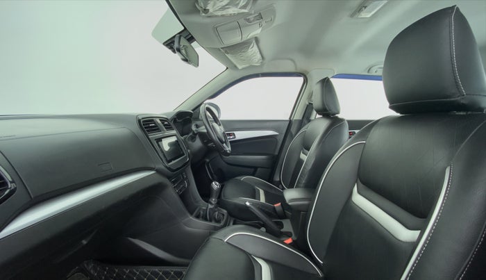 2020 Maruti Vitara Brezza ZXI +, Petrol, Manual, 25,778 km, Right Side Front Door Cabin