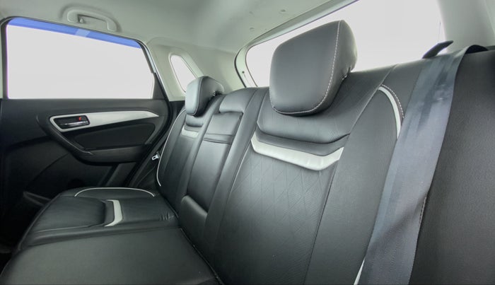 2020 Maruti Vitara Brezza ZXI +, Petrol, Manual, 25,778 km, Right Side Rear Door Cabin