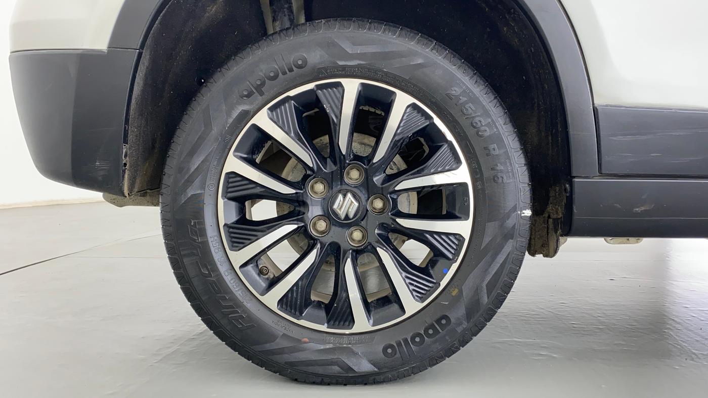 2020 Maruti Vitara Brezza ZXI +, Petrol, Manual, 25,778 km, Right Rear Wheel