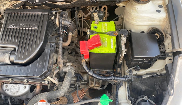 2017 Maruti Ciaz ALPHA 1.4 PETROL, Petrol, Manual, 1,46,733 km, Engine View - Left