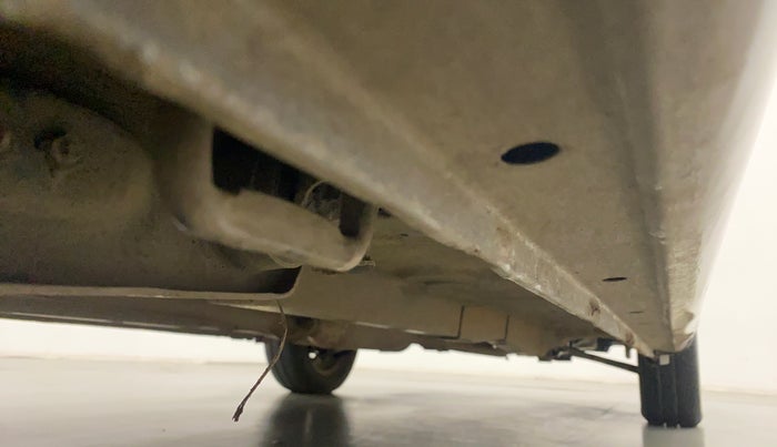 2010 Maruti Wagon R 1.0 VXI, Petrol, Manual, 69,539 km, Right Side Underbody
