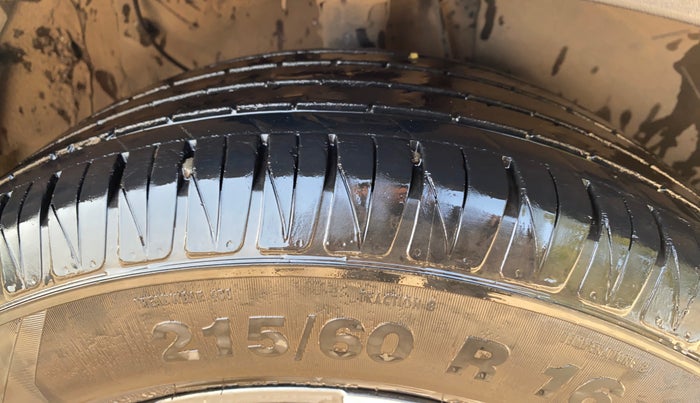 2022 KIA SONET HTX 1.0 IMT, Petrol, Manual, 46,162 km, Right Front Tyre Tread