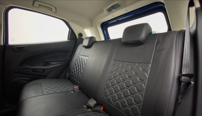 2019 Ford Ecosport 1.5 TREND TI VCT, Petrol, Manual, 27,947 km, Right Side Rear Door Cabin