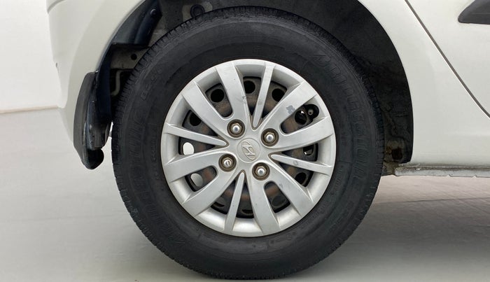 2013 Hyundai i10 MAGNA 1.2 KAPPA2, Petrol, Manual, 39,765 km, Right Rear Wheel