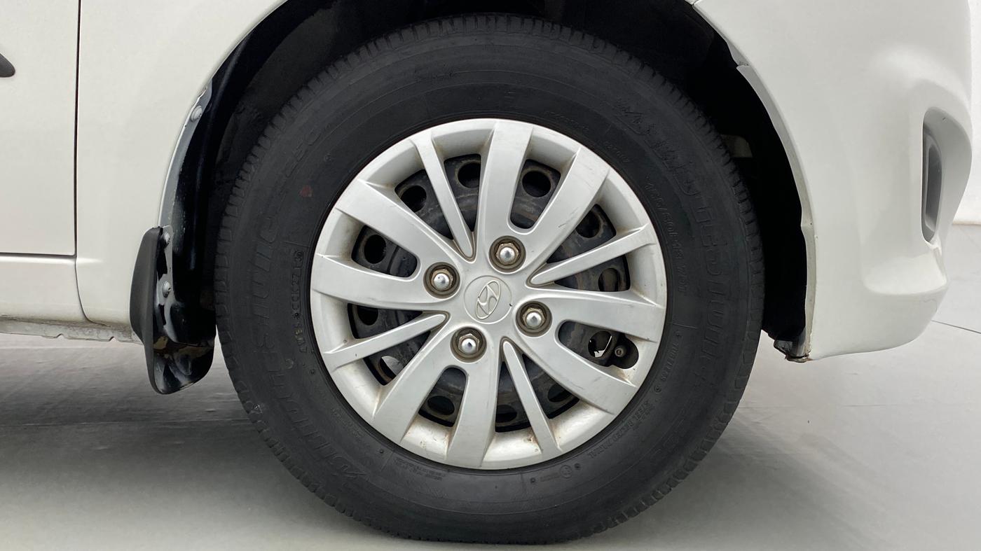 2013 Hyundai i10 MAGNA 1.2 KAPPA2, Petrol, Manual, 39,765 km, Right Front Wheel