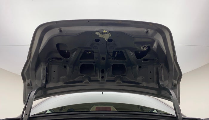 2014 Maruti Swift Dzire VXI, Petrol, Manual, 47,372 km, Boot Door Open